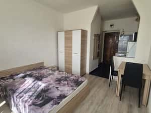 Închiriez garsoniera strada Poienitei zona Decebal LIDL Penny etaj 2 — miniatura 3