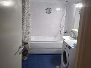 Apartament 2 camere, balcon, mobilat, parter — miniatura 6