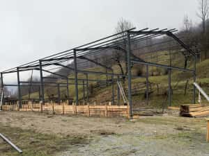 Vand hale metalice la pret corect — miniatura 2