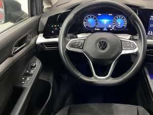 Volkswagen Golf Combi Manuală 110 HP Benzină — miniatura 6