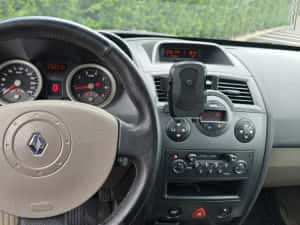 Renault Megane GPL — miniatura 6