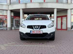 Nissan Qashqai 2013~1.6 dci~4x4 — miniatura 3