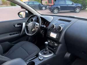 Nissan Qashqai 2013~1.6 dci~4x4 — miniatura 8