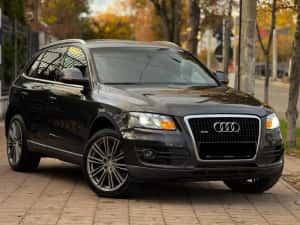 Vand/Schimb Audi Q5 Quattro — miniatura 1