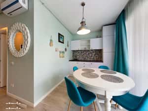 2 camere | 85 mp | 100 m de plajă | Vedere la mare | Mamaia Nord — miniatura 3