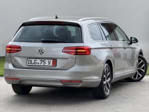 Vând Vw Passat An 2015 Motor 2.0 Diesel — miniatura 5