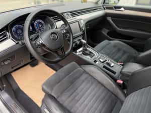 Vând Vw Passat An 2015 Motor 2.0 Diesel — miniatura 6