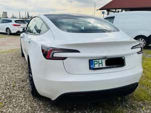Tesla Model 3 Standard RWD Plus 2024 - Second hand — miniatura 4