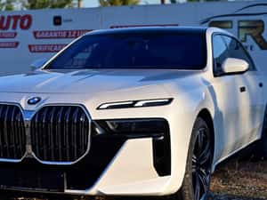 BMW 740 X-drive M Pachet Automată 300 HP Diesel — miniatura 3