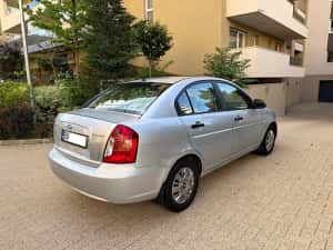 Hyundai Accent 2008 /1.4 benzina/ Ac/ Unic proprietar ! — miniatura 4