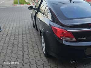 Opel insignia 4x4 biturbo — miniatura 3
