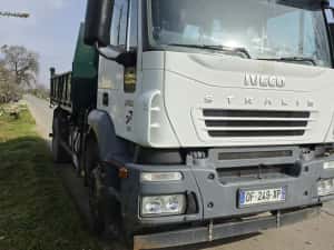 Iveco stralis 4x2 basculabil cu Macara Hiab 3800kg — miniatura 2