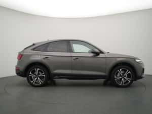 Audi Q5 2023, 25.764 km, SUV, Gri, Diesel — miniatura 2