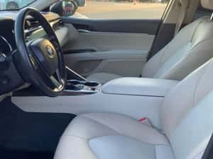 Toyota Camry 2.5 Hybrid Dynamic — miniatura 2