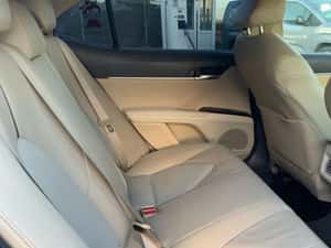 Toyota Camry 2.5 Hybrid Dynamic — miniatura 4