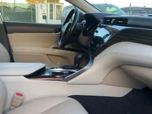 Toyota Camry 2.5 Hybrid Dynamic — miniatura 5