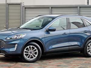 Ford Kuga Automată 120 HP Diesel — miniatura 6