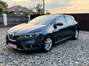 Renault MEGANE IV / 2016 / 1.5 DIESEL — miniatura 9