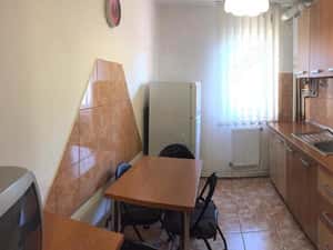 Vand Apartament 3 camere Ghimbav, Brasov — miniatura 4