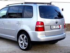 VOLKSWAGEN TOURAN 2006 ‼️1.9 TDI‼️6 Trepte ‼️7 Locuri — miniatura 4