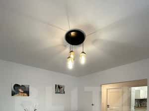 Apartament de inchiriat 1 camera, 40 mp, zona Piata Garii - Vivat Resi — miniatura 1