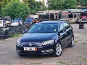 VW Passat B7 ~ 2012 ~ 2.0 TDI-140CP ~ Cutie Automată DSG ~ Euro5 ~ Navi , Klimă , Jante R17 ~ Import Germania ~ IMPECABILĂ — miniatura 3