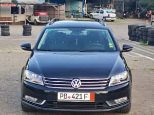 VW Passat B7 ~ 2012 ~ 2.0 TDI-140CP ~ Cutie Automată DSG ~ Euro5 ~ Navi , Klimă , Jante R17 ~ Import Germania ~ IMPECABILĂ — miniatura 4