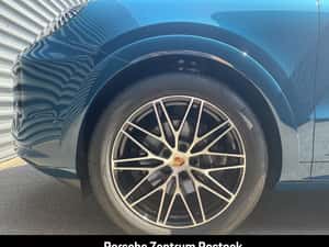Porsche Cayenne 2025, 18.148 km, Automat — miniatura 6