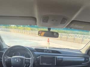 Toyota Hilux 2.4 — miniatura 7