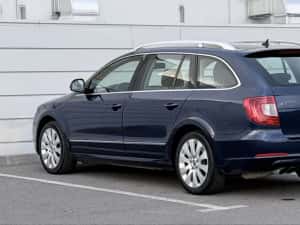 Skoda Superb 2.0 TDI DSG 170cp — miniatura 4