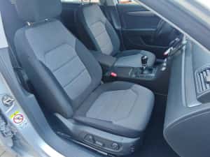 Passat fabr.2013, 2.0 TDI-140CP,CARTE SERVICE, Xenon  Distronic Plus  Webastoo  Navigatie  Klimatronic  Carlig — miniatura 7