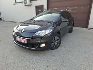 Renault Megane-an 2013-1.5 Dci110-6+1 trepte-navi-euro 5-parc auto-rate Tbi-nr rosii — miniatura 2