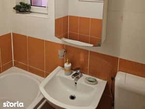 AP. 3 CAMERE TITAN, BLOC REABILITAT,BUCATARIE INCHISA,METROU 10 MINUTE — miniatura 6