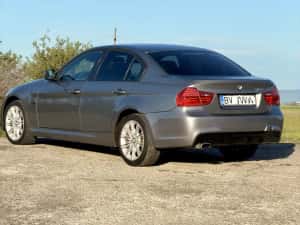BMW E90  facelift pachet M — miniatura 8