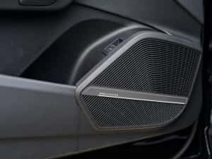 Audi Q5 Coupe S line Km reali fără accidente !!! — miniatura 6