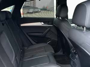 Audi Q5 Coupe S line Km reali fără accidente !!! — miniatura 8