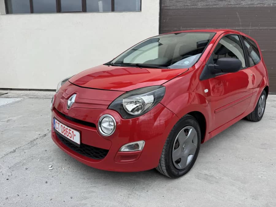 RAR efectuat , recent adusa , km originali , motor clasic ( cel mai fiabil) — fotografie 1 din 10