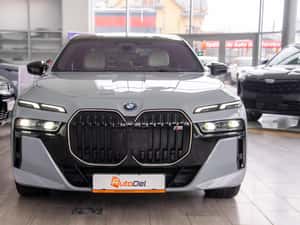 BMW Seria 7 M 760 e xDrive — miniatura 6