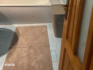 Inchiriez apartament 2 camere decomandat etaj 1 str. Crisan — miniatura 5