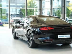Bentley Continental GT Hibrid cu Rulaj de 1.668 km — miniatura 3
