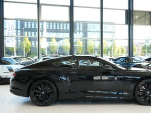 Bentley Continental GT Hibrid cu Rulaj de 1.668 km — miniatura 6