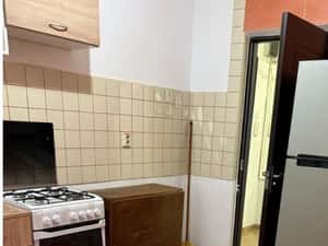 Apartament 3 camere, 88 mp, zona 9 Mai — miniatura 4