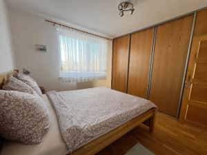 De inchiriat apartament cu o camera in zona Soarelui