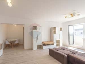 Apartament cu 2 camere de inchiriat 51mp Uverturii