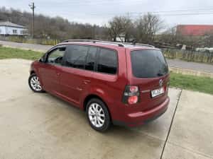 VW TOURAN 2.0tdi* 140cp* 2010* Impecabil!!! — miniatura 7