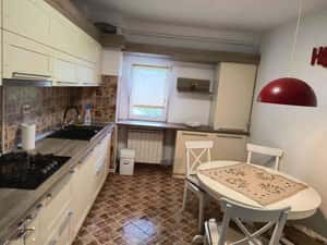 Apartament 3 camere nicolina bloc 1990