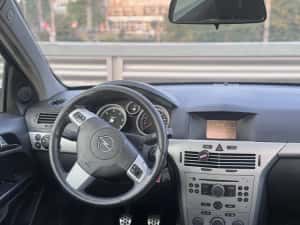 Opel astra H 1.7 cdti Aer conditionat/carlig/computer bord/consum mic/jante aliaj — miniatura 3