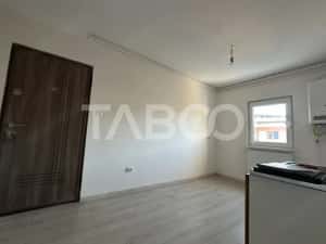 De vanzare apartament cu 2 camere + 2 balcoane cartierul Grigorescu — miniatura 2