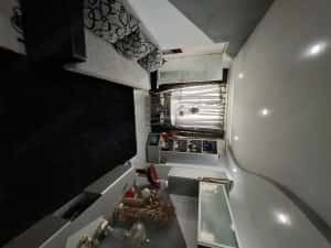 Vând apartament 2cam.conf.semidecomandat bloc de 4etaje la etajul 2 — miniatura 1