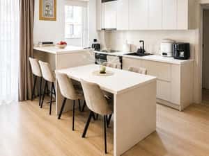 Apartament cu 3 camere si terasa de 82 mp - zona Vivo Floresti — miniatura 4